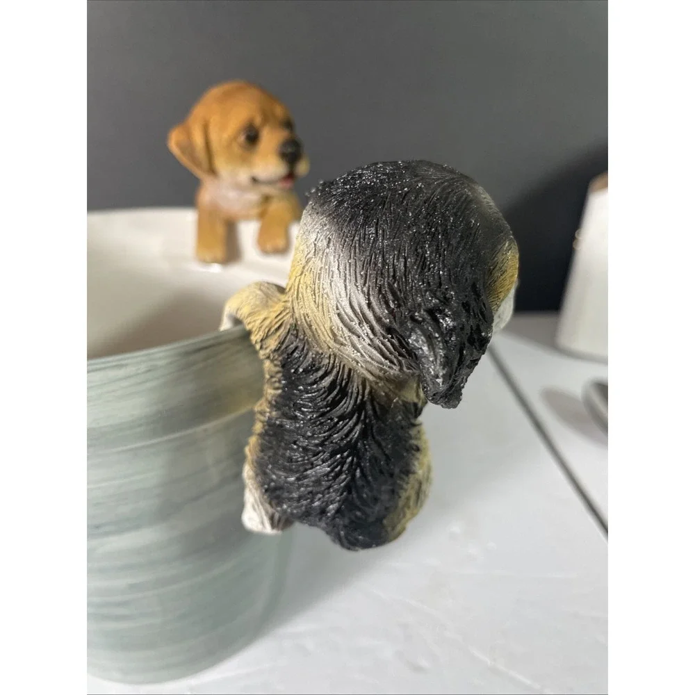 2-Dog Garden Pot Hanger‎
